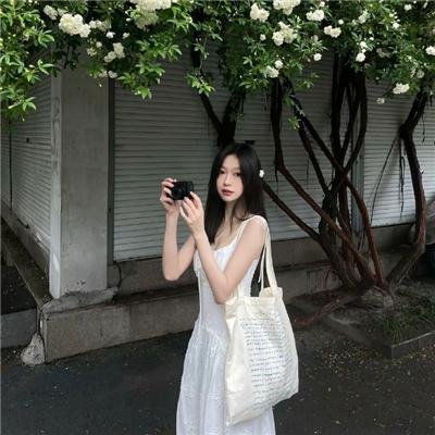 恋上女镖师